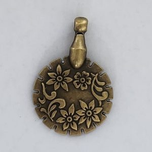 Thread Cutter Pendant